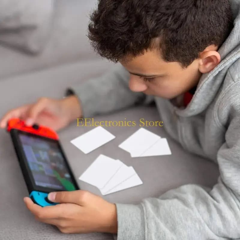 B03C 50/100 carte NTAG215 vuote funzionano con TagMo per dispositivi Android e tutti smartphone abilitati