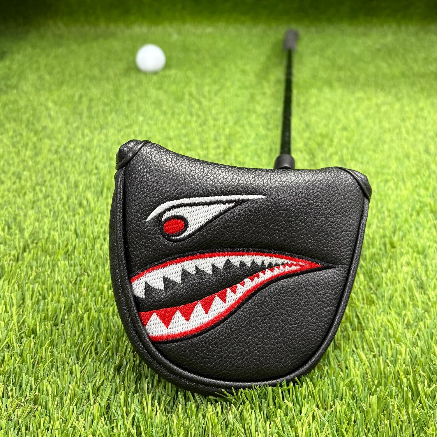 Black PU Shark Embroidery Golf Club Mallet Putter Head Cover Velcro Opening Golf Accessories