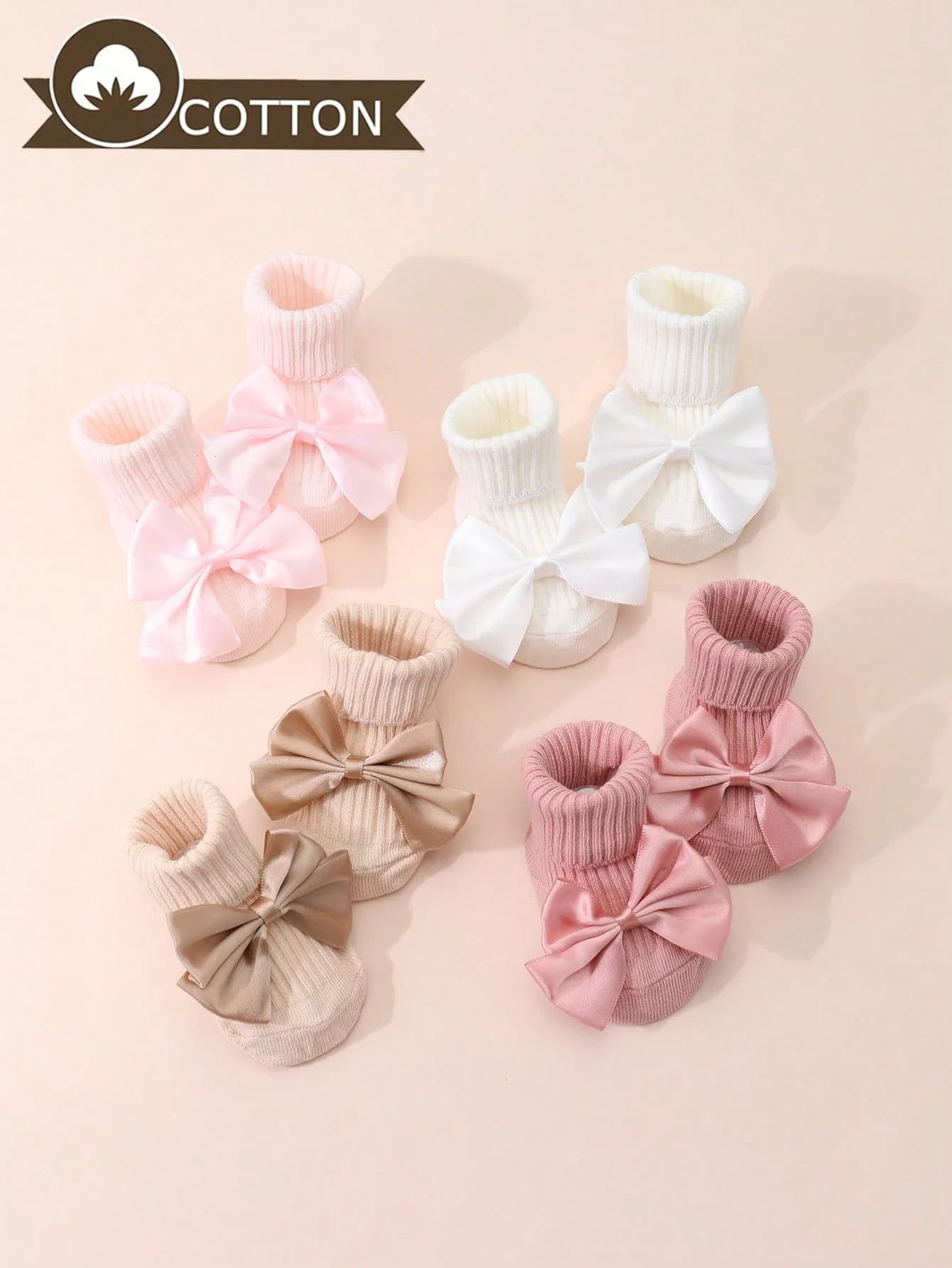 4 pairs of girl socks with bow decoration, non-slip with adhesive glue for use on internal floors when children learn to walk