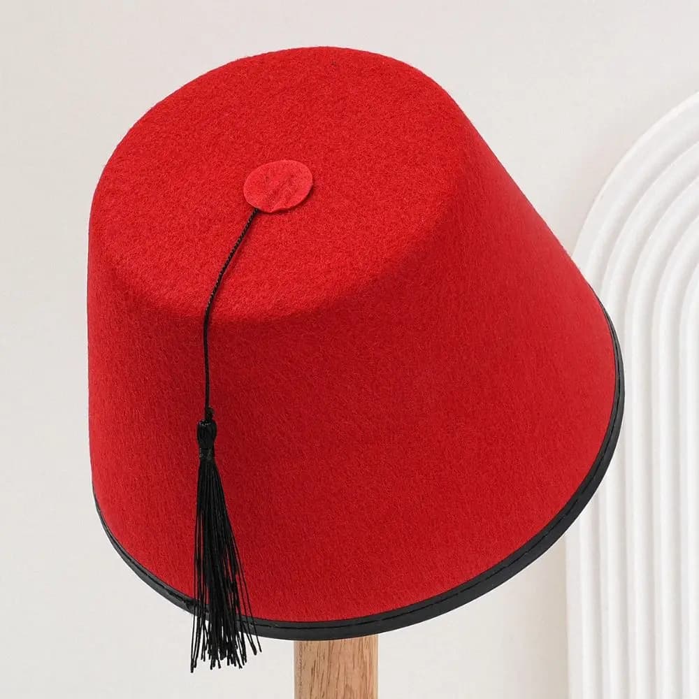 Berretto Fez rotondo universale in feltro Cappello marocchino Colore rosso Cappello Tarboosh Fez Ottomano Cosplay Cappello con nappe turche Cappello da festa