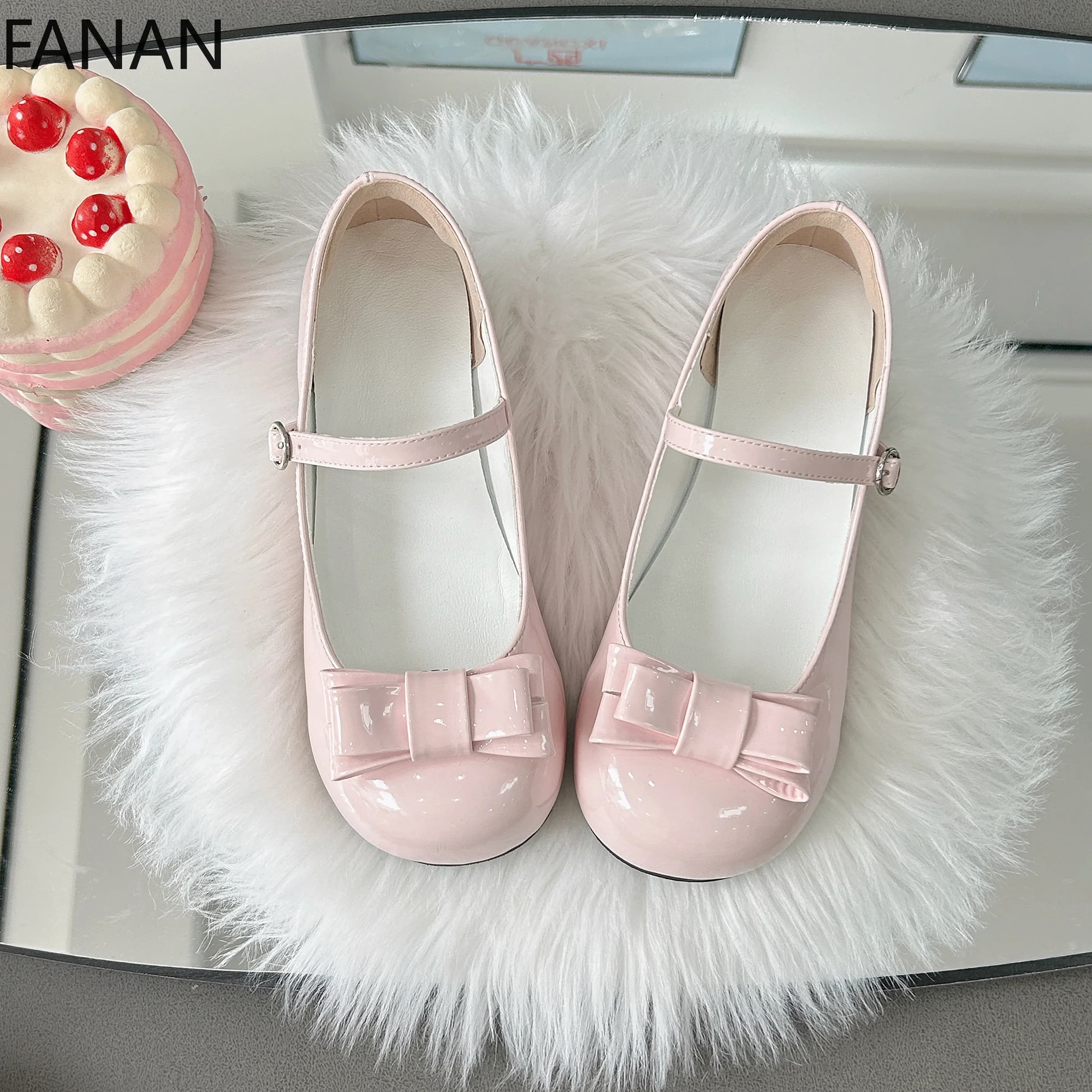 Scarpe da Donna Kawaii Lolita, Ballerine Carine e Dolci con Tacco Basso, Scarpe Rosa Giapponesi con Velcro, Mary Jane, Sandali con Plateau