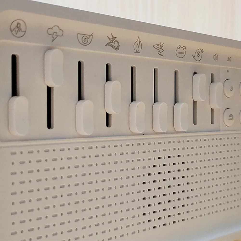 Diffusore di Aromi con Rumore Bianco e Fiamma, Umidificatore con 8 Suoni Naturali, Luce Notturna e Altoparlante BT per Camera da Letto