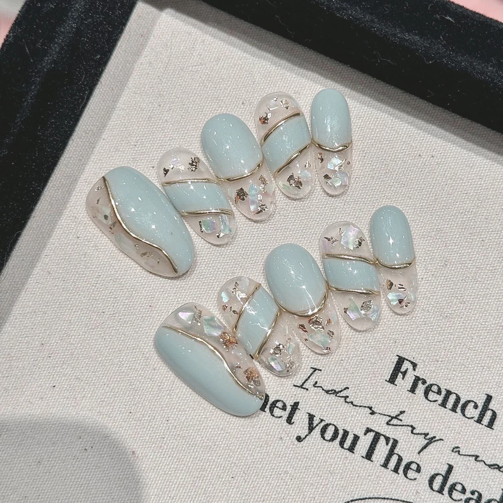 10 pieces of handmade vintage fake nails, transparent ice, mint green, golden edges, designs, print on nails, european wearable fake nail tips
