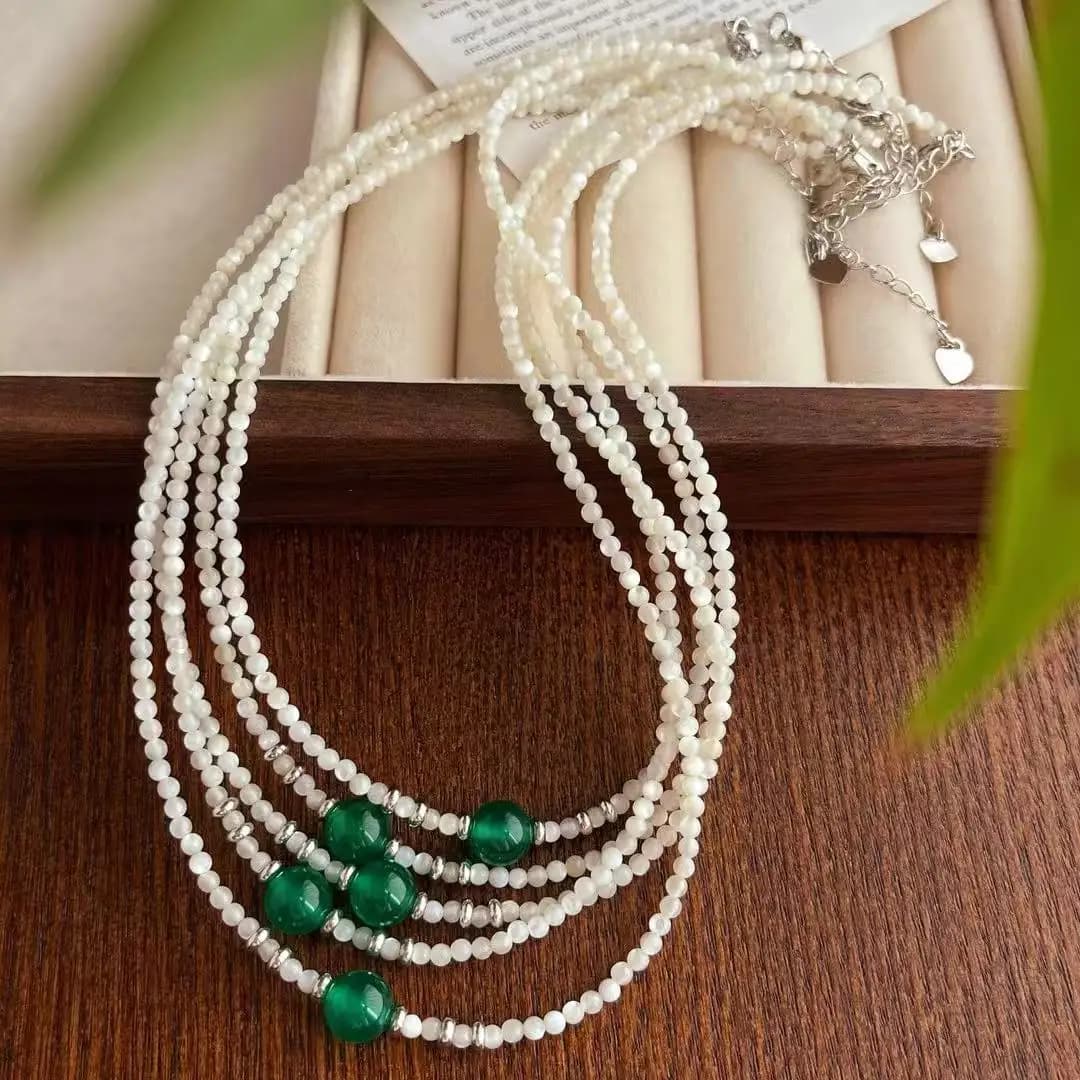 Vintage Natural Shell & Green Chrysoprase Choker Necklace, Ocean-Inspired Gemstone Collarbone Chain for Women