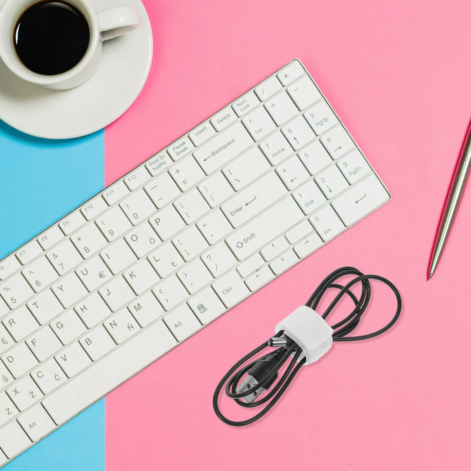 50 Pezzi Fascette per Cavi con Chiusura a Strappo Riutilizzabili, Organizzatori Colorati per Elettrodomestici, PC, Caricatori USB, Gestione Cavi per Casa e Ufficio
