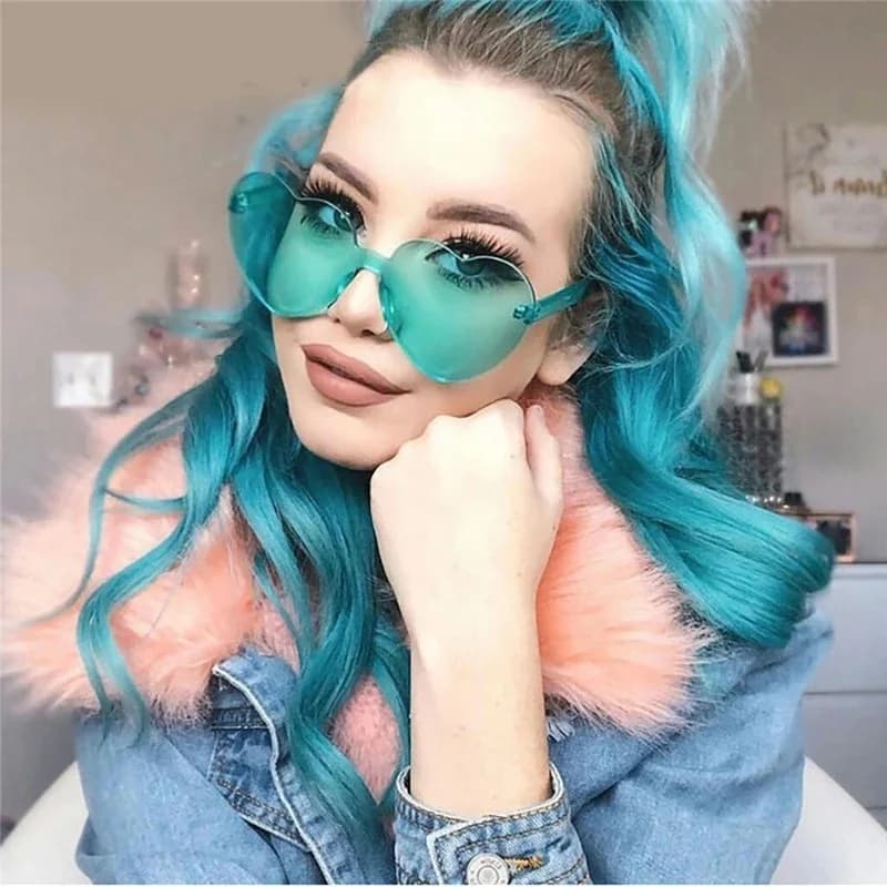European and American trend one-piece peach heart sunglasses, love glasses, jelly color, frameless, heart-shaped one-piece sunglasses