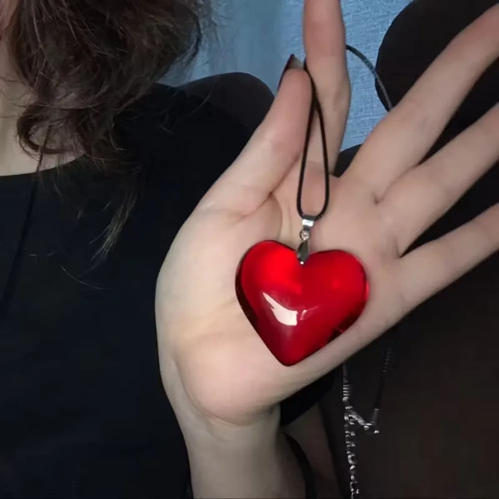 Set di 10 Collane con Ciondolo a Cuore Laser Punk da 35MM per Donne e Ragazze, Gioielli Estivi per Coppie, Regalo per Feste