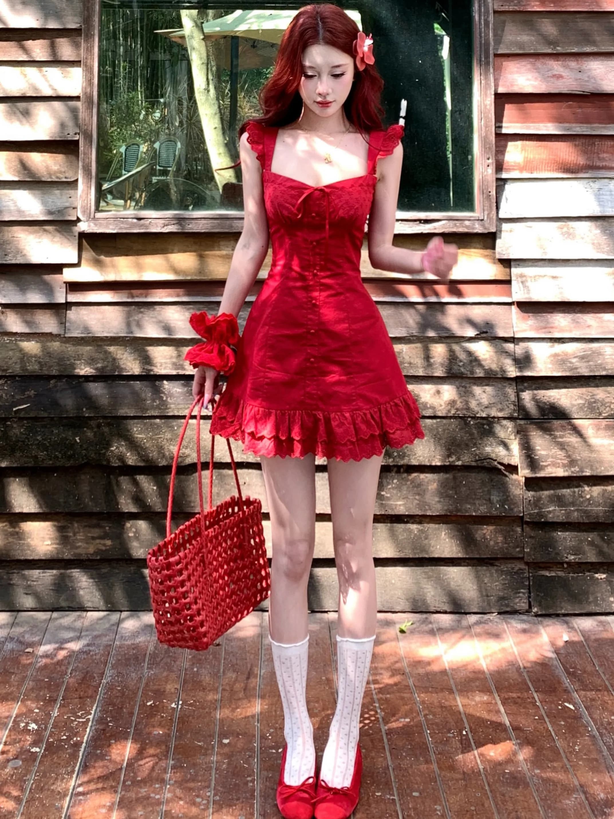 Romantic Red Dress Women's Summer Design Slim Fit Holiday Short Skirt Fly Sleeve Lace Sweet Style V Neck