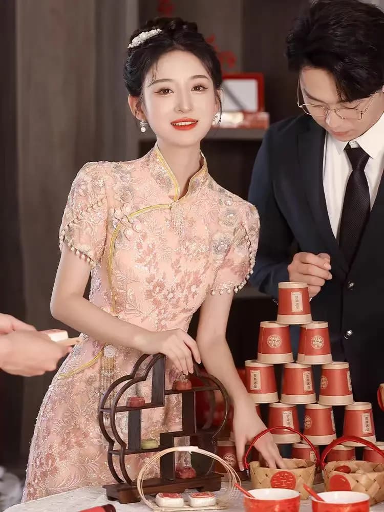 Abito da sposa e da fidanzamento rosa, stile tradizionale cinese, estivo, taglia piccola, con ricami.