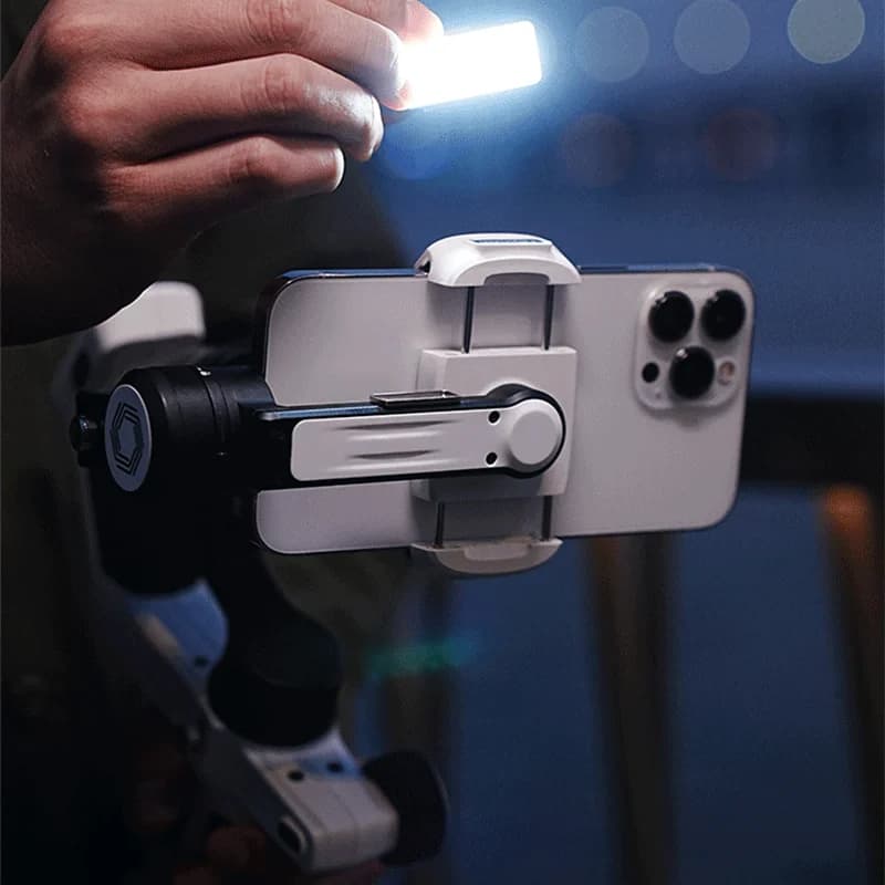 FeiyuTech Scorp Mini-P Kit Gimbal per smartphone a 3 assi, localizzatore AI, luce di riempimento, per stabilizzatore iPhone 16 Pro Max e Android