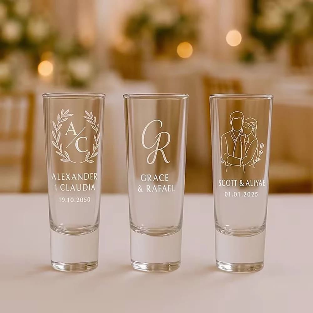 Bicchiere da Vino Personalizzato per Matrimonio con Incisione, Nome e Data, Regalo Ricordo Riutilizzabile per Sposi, Anniversario, Festa