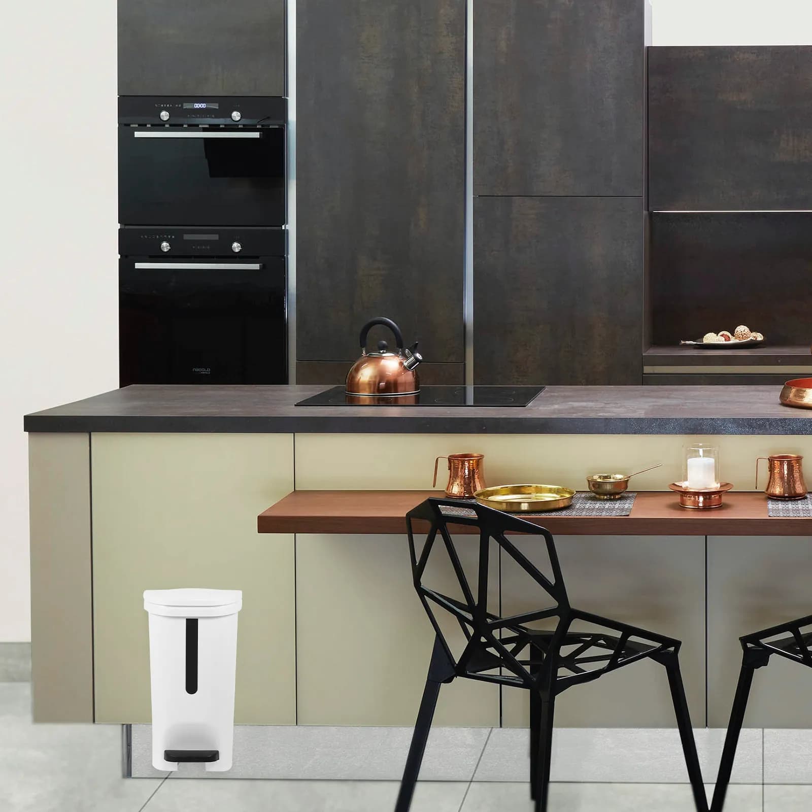 Cestino per Rifiuti con Pedale, Contenitore per Spazzatura da 10L per Cucina e Bagno, Multifunzione con Coperchio Sigillato