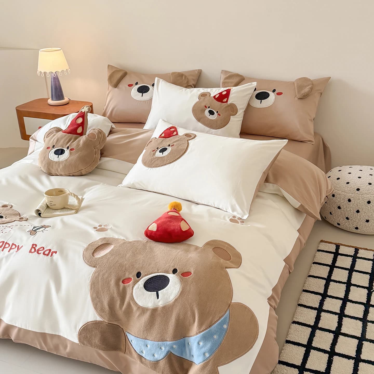 Children's Bed Linen Set in Egyptian Cotton with Embroidered Applications of Cartoon Bears, Copripiumin, Flat Bed Sheet/With Corners, Faithful