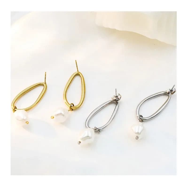 Internet Celebrities with Geometric Metal Pearl Stud Earrings Women's Fashion Simple Pearl Pendant Earrings High Sense