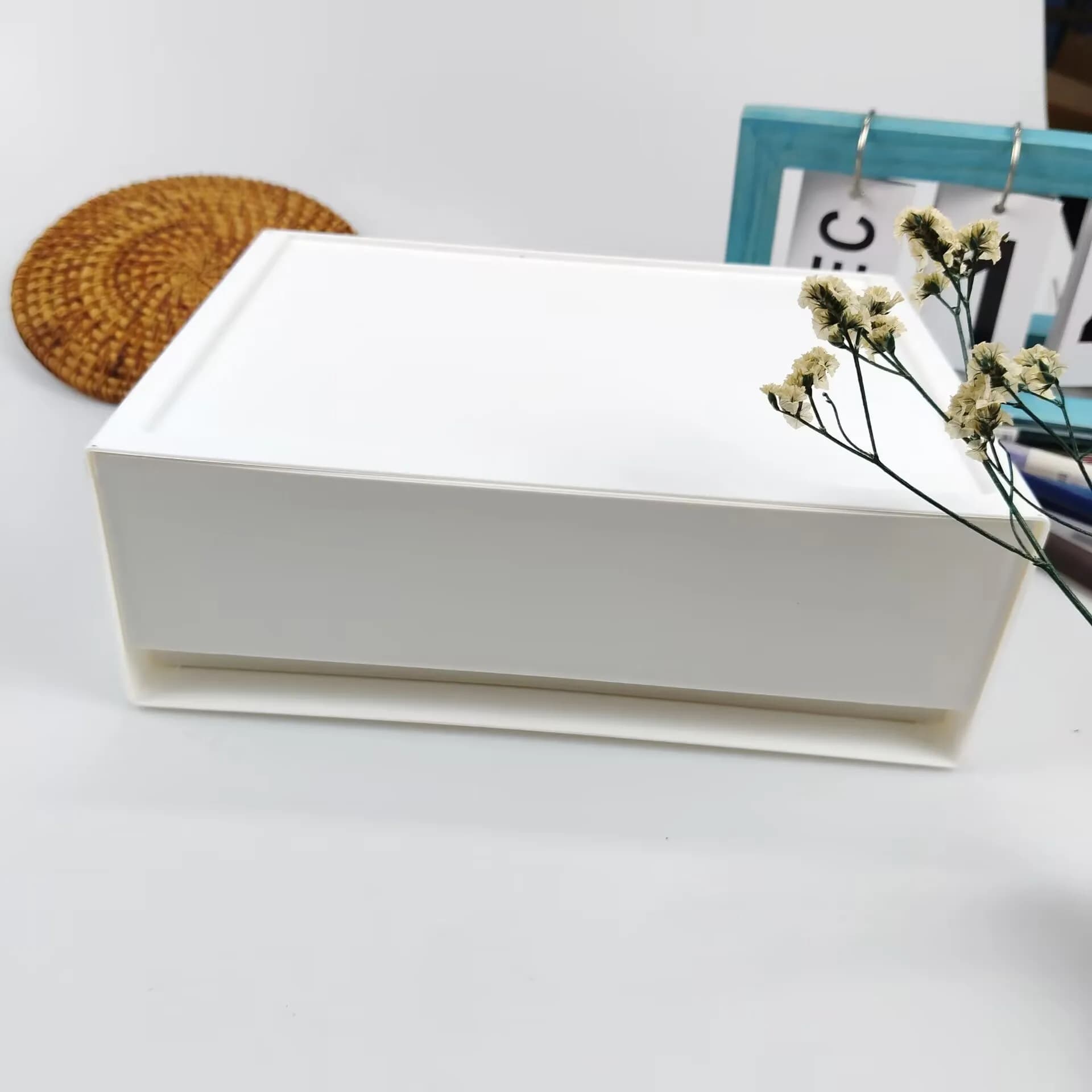 Desk box, drawer, shelf for cosmetics, desk, stationary, stationary, stationary, artifact, drawer