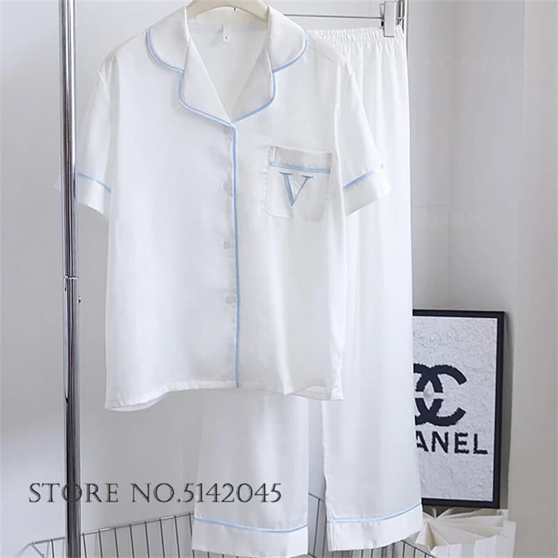 Pigiama femminile a maniche corte Set Pigiama estivo Nuovo raso di seta Indumenti da notte Tailleur pantalone Abiti per la casa Indumenti da notte casual larghi