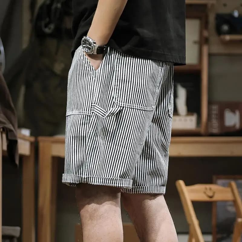 Summer New Striped Contrasting Color Straight Tooling Shorts Men's Retro Loose Five-point Pants Casual Pants