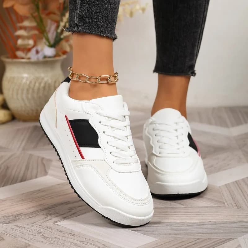 Flat Single Shoes Women 2026 New Spring and Autumn Breathable Platform Casual Soft Sneakers