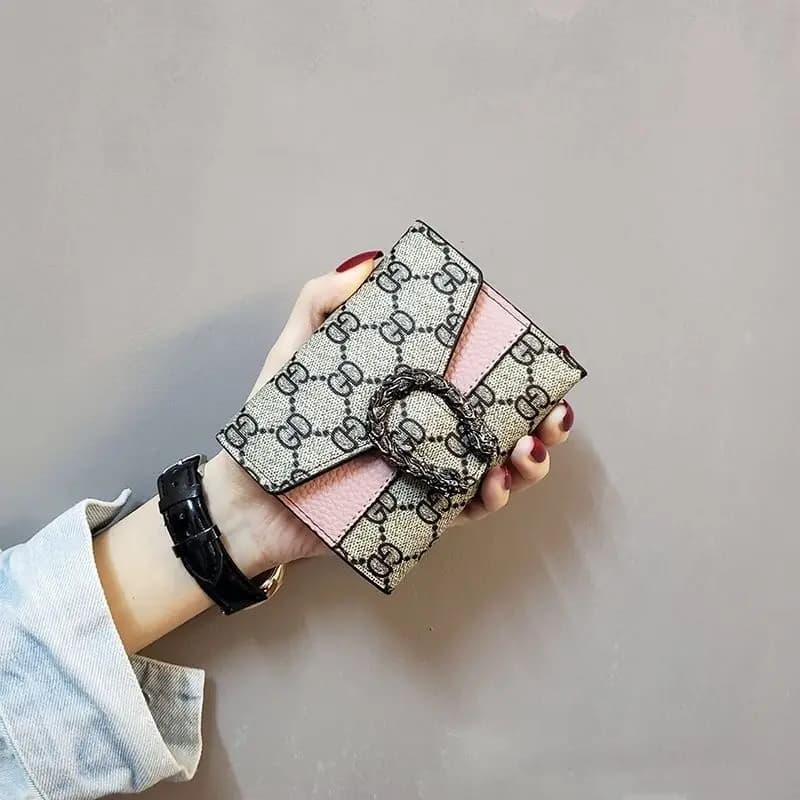 New Women's Short Wallet, Mini Wallet Folding Cards at Three Fashion Front for Students with Multipli Parts