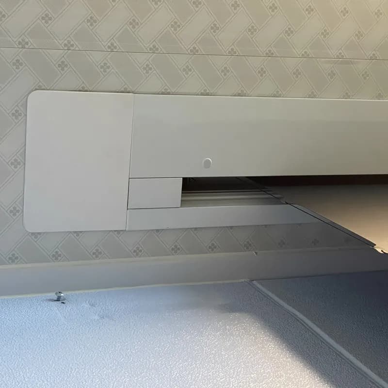 Schermo per proiettore sospeso intelligente a soffitto Mivision Schermo motorizzato con estensione linguetta ALR da 84-150 pollici
