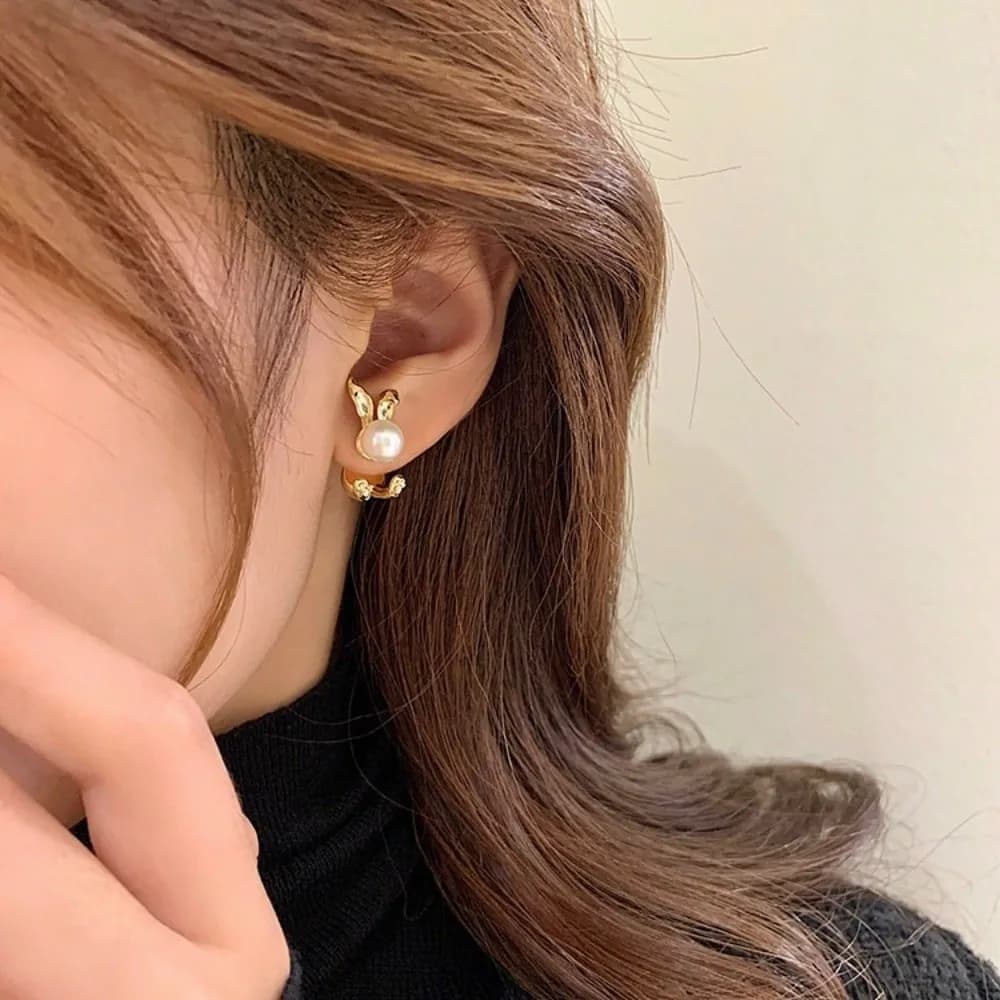 Orecchini a Forma di Coniglio Semplici e alla Moda, Graziosi Orecchini a Perno con Orecchie di Coniglio, Orecchini di Perle di Lusso Leggero per Donne