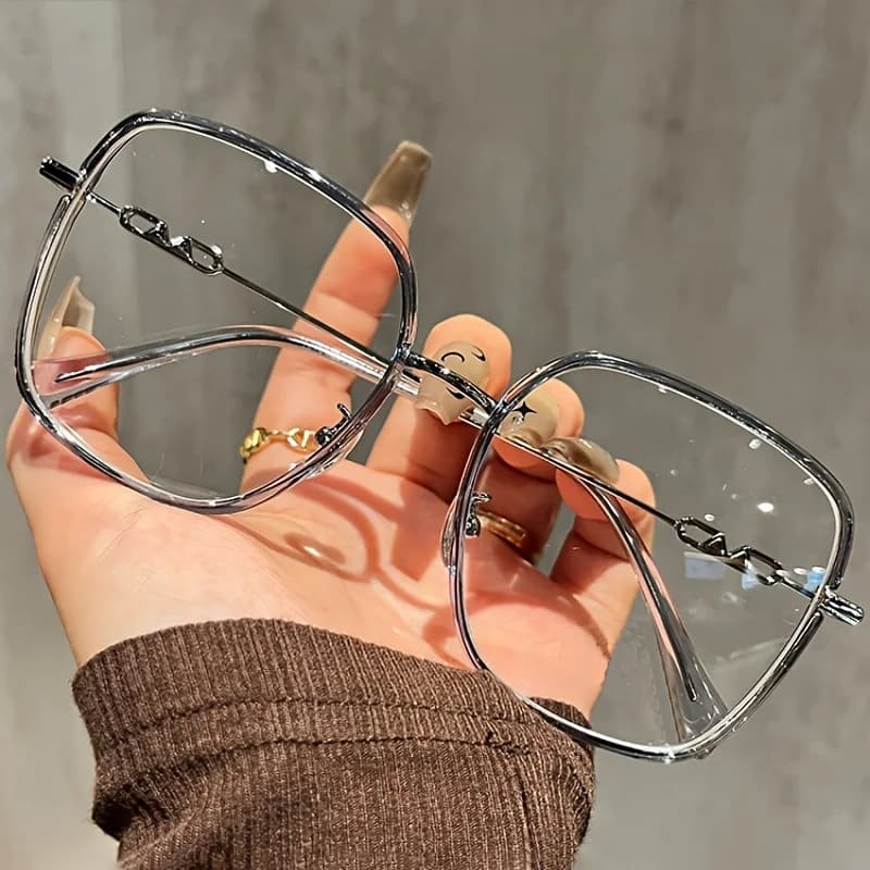 2026 new transparent gray large frame square fashion glasses women's, temperament daily plain office workers decorative glasses show a small and sweet face