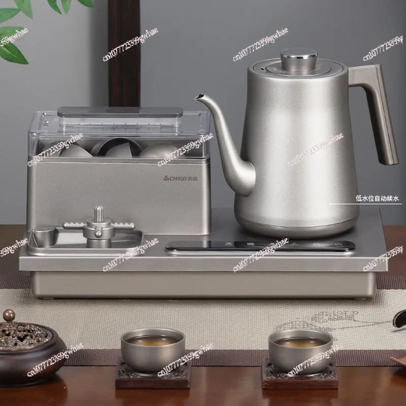 Electric kettle for automatic heating of pure titanium water