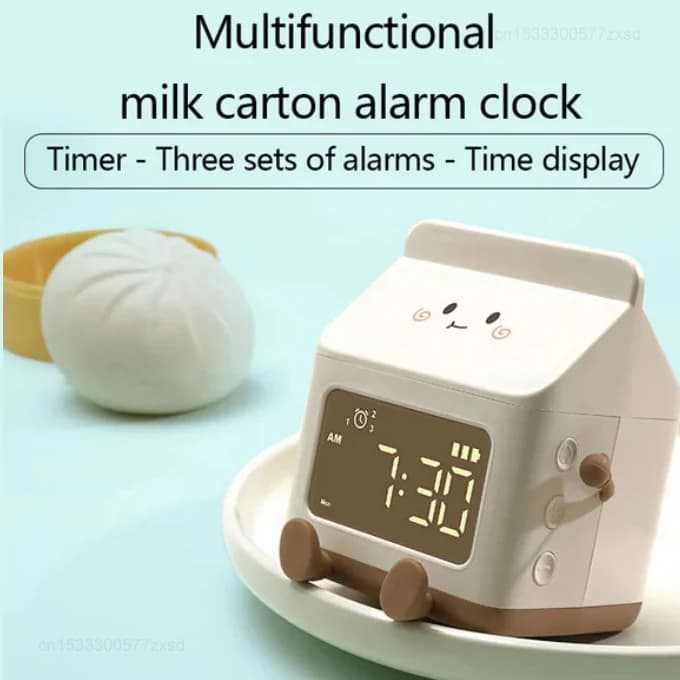 Sveglia multifunzione a LED a forma di cartone di latte, con display di ora/data, controllo vocale, sveglia per bambini per la casa, la camera da letto e il comodino.