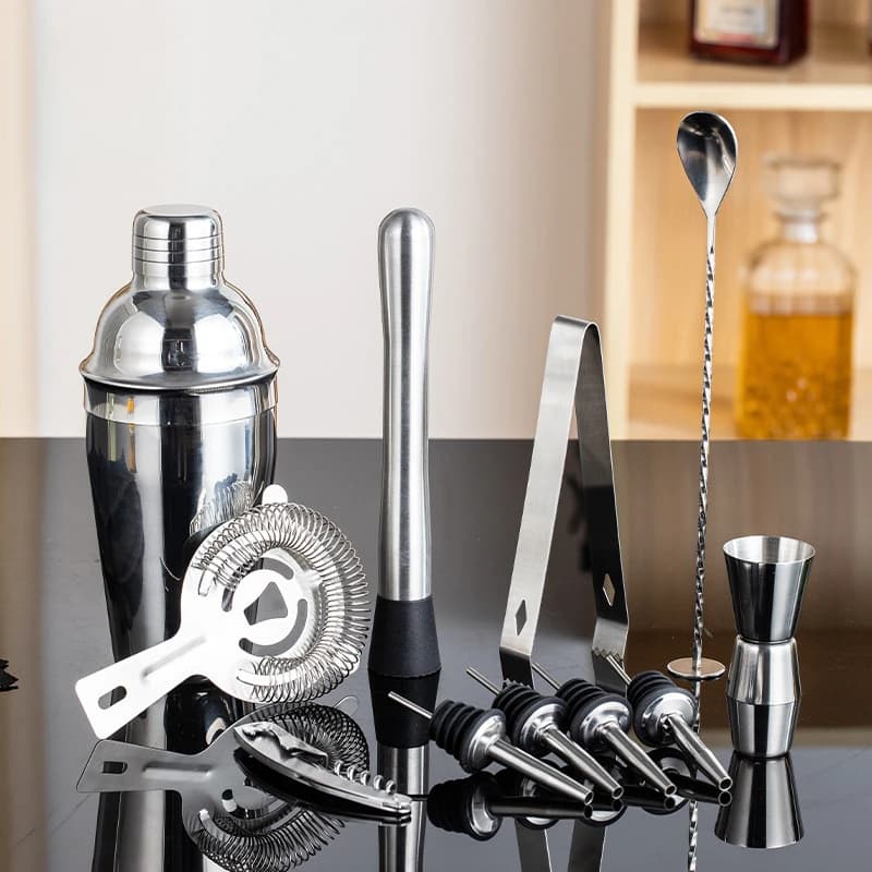 Shaker per cocktail in acciaio inossidabile, set di strumenti da barista da 12 pezzi con borsa in tessuto, kit da bar professionale per miscelare bevande a casa