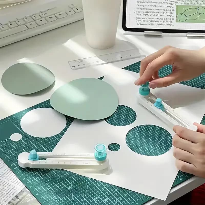 360° Adjustable Circle Cutter - Precision Scrapbooking Tool for Perfect Circular Paper Cuts - Ideal for Craft Enthusiasts