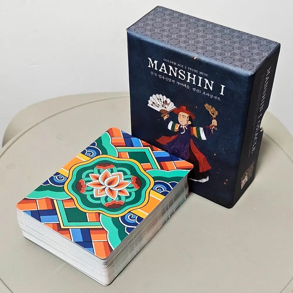 10.5*7.5cm MANSHIN I: Traditional Korean Shamanism & Folklore Oracle Card Deck, 83 Pcs Double-embossed Oracle Cards in Rigid Box
