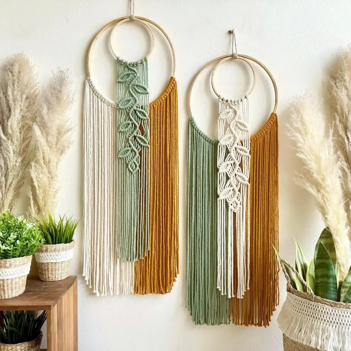 Macrame Wall Hanging Boho Dream Catcher Woven Leaf Tapestry Art Modern Wall Decor for Home, Bedroom, Living Room