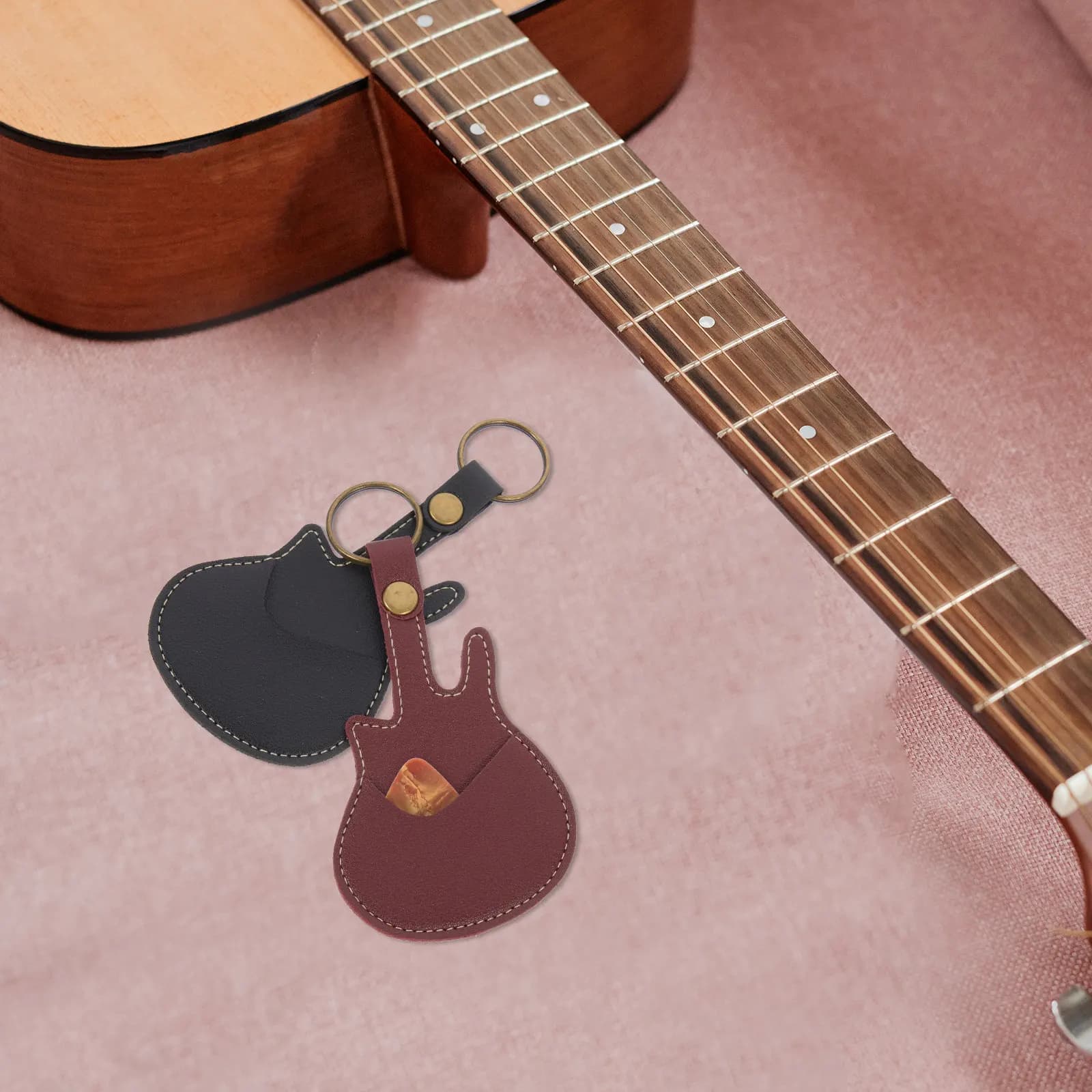 2 Pezzi Porta Plettri per Chitarra a Forma di Chitarra, Custodia Portatile per Plettri e Capotasto, Ideale per Viaggi e Musicisti