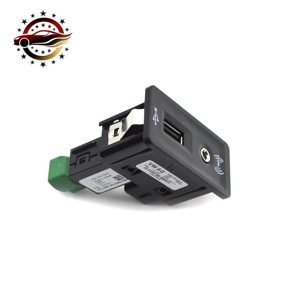 CARPLAY For VW Golf 7 MK7 VII For Passat B8 CarPlay Media USB AUX Switch MIB2 MDI USB AMI Adapter Plug Socket 5Q0 035 726 E