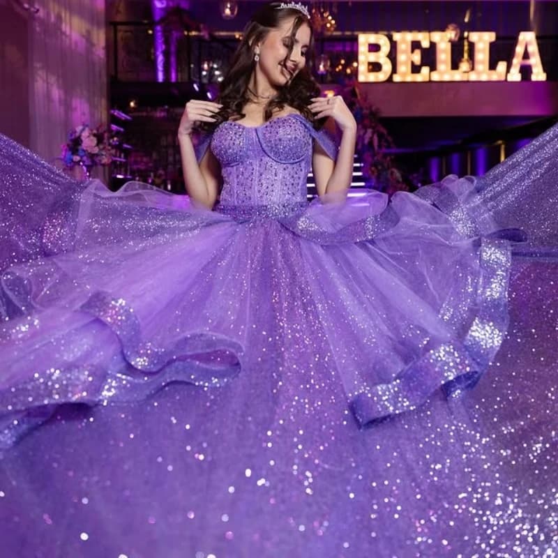 Abiti Quinceanera viola lucido personalizzati con spalle scoperte Tull stratificazione applique in cristallo volant Vestido De 15 Quinceanera