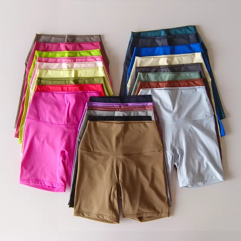Pantaloncini sportivi da donna Pantaloncini da yoga a vita alta Slim Fit Butt Lift Gym Running Pantaloncini in nylon ad alta elasticità