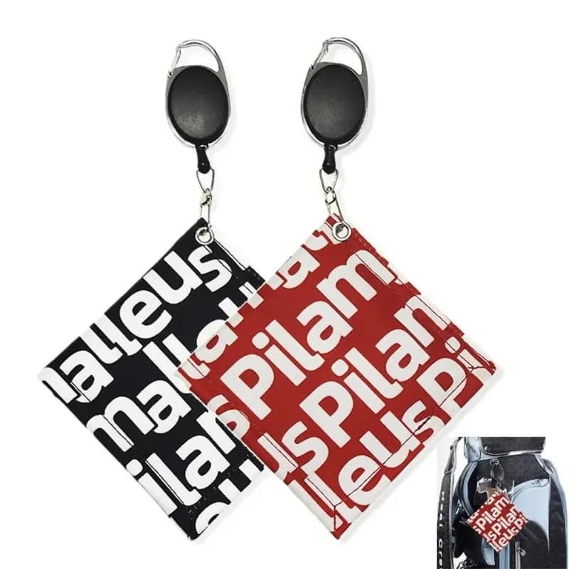 Asciugamano da golf Pulitore per la testa della mazza della pallina da golf Asciugamano per la pulizia della pallina da golf Mini quadrato con fibbia portachiavi retrattile PU impermeabile Nuovo