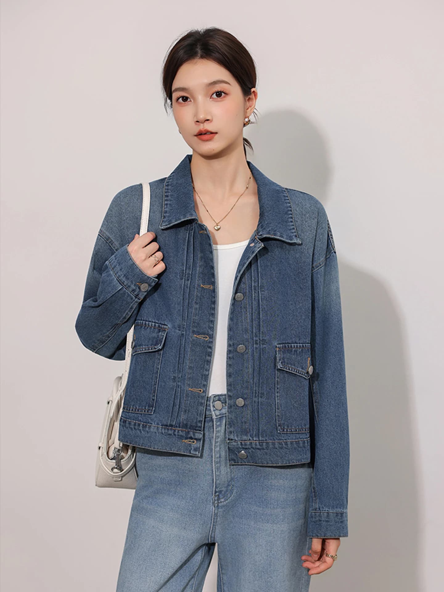 Retro Hong Kong Style Loose Casual Blue Denim Short Jacket Women's Spring Commute Top Button Pocket Long Sleeve Stand Collar