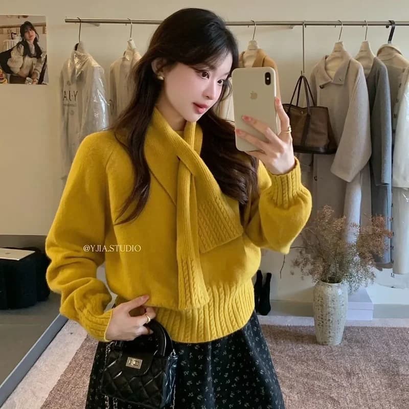 Women's Korean Lazy Style Crew Neck Knit Sweater Long Sleeve Soft Slim Knit Top With Scarf