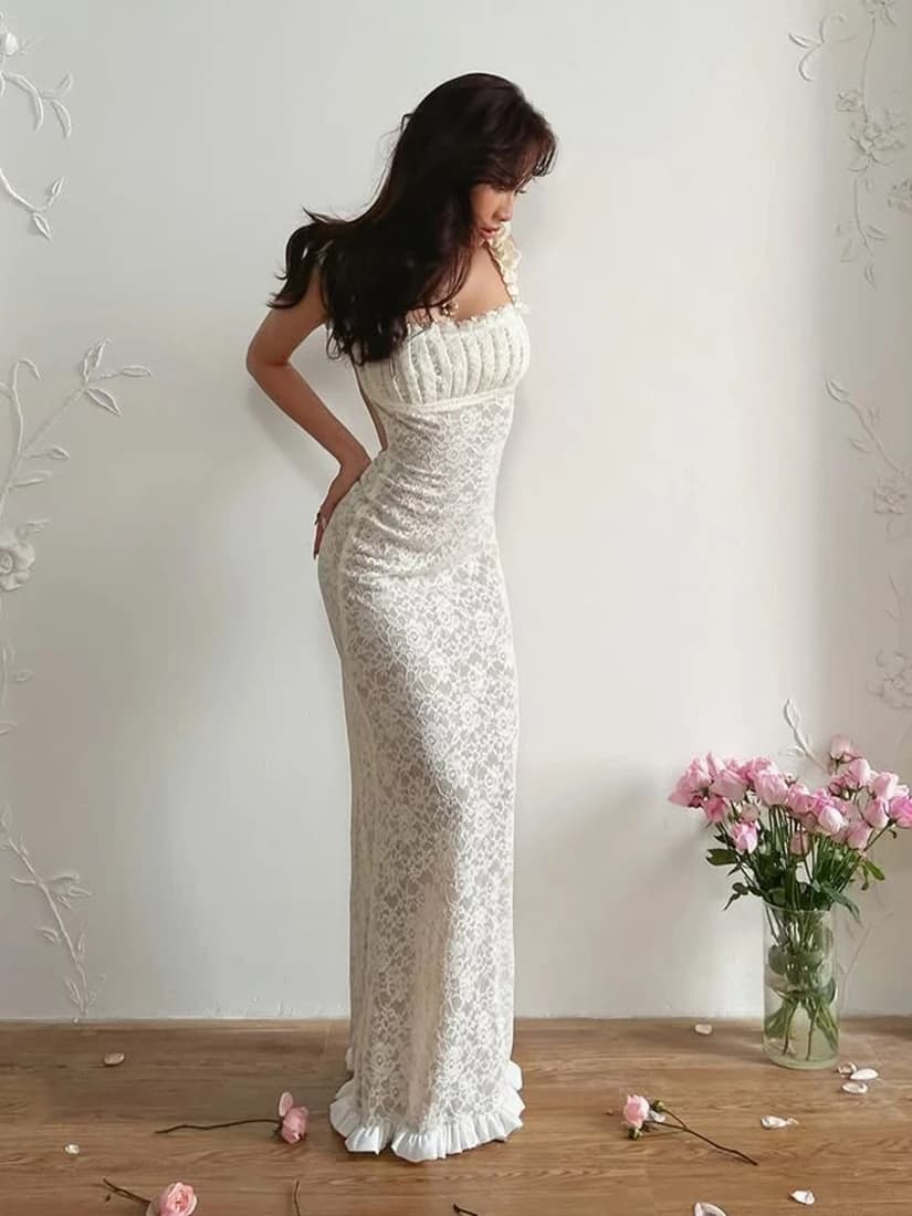Elegante Abito Romantico Sisjuly con Pizzo e Cintura, Vestito Aderente Senza Spalline, Moda Femminile Primaverile, Traspirante e Delicato sulla Pelle