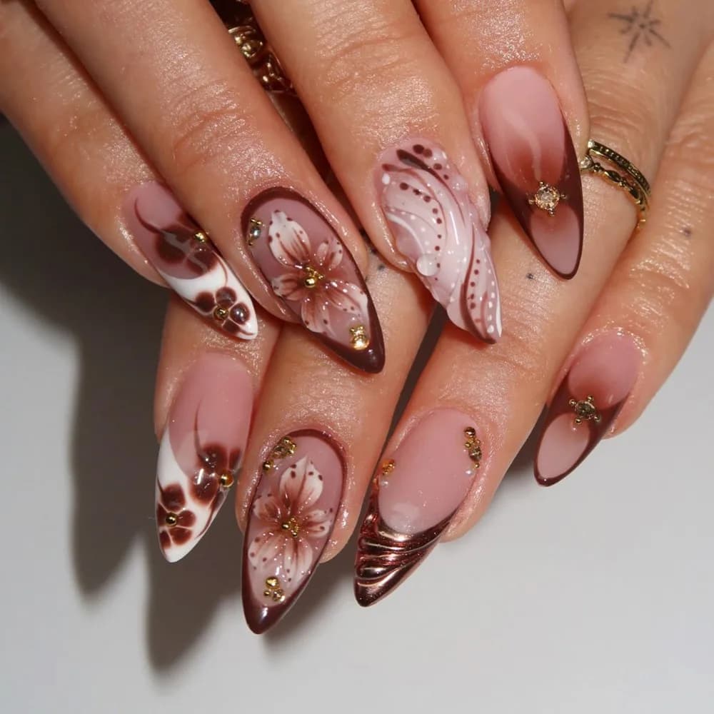 24Pcs 3D French Press On Nails Transparent Inlaid Flower Shell Pearl Rhinestone European Style Removable False Nails