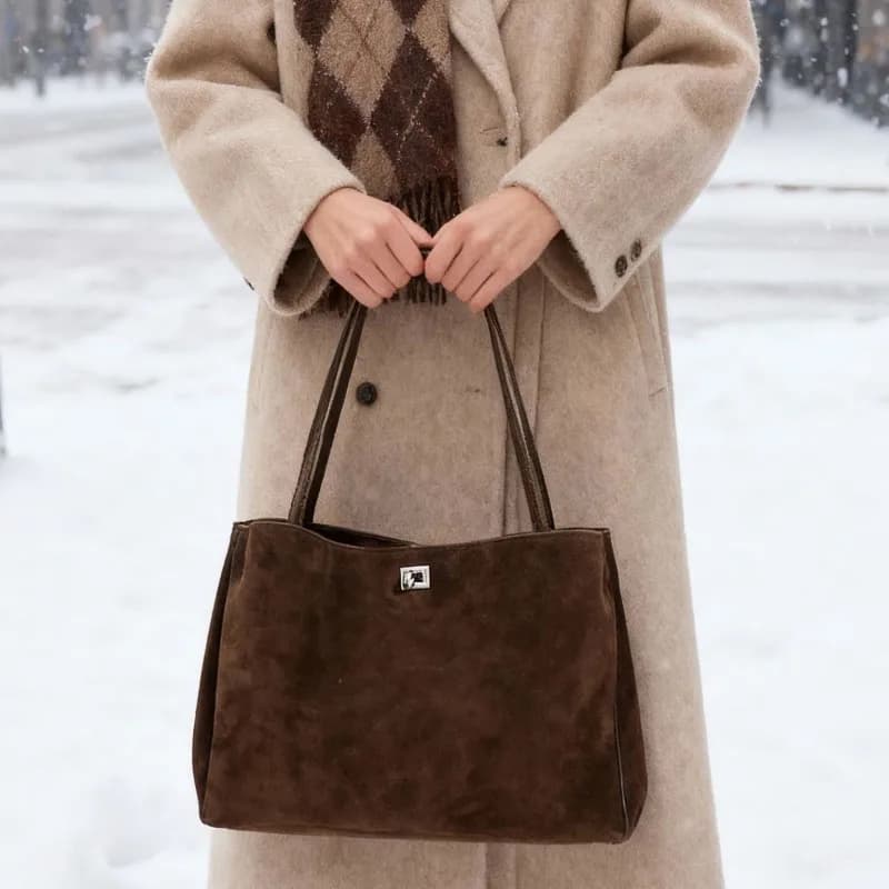 New Women's Bag Signed Luxurious Handbag Black Suede Leather Shoulder Bag Oversize Leather Bovine Bag Fashionable Women's Bag
