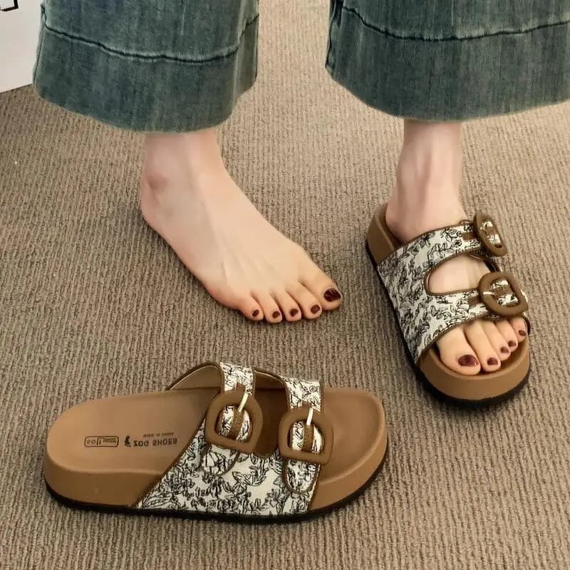 Nuove Scarpe Estive 2026 da Donna con Design di Nicchia, Sandali da Spiaggia Antiscivolo con Suola Spessa, Ciabatte Fresche Haken per Esterni
