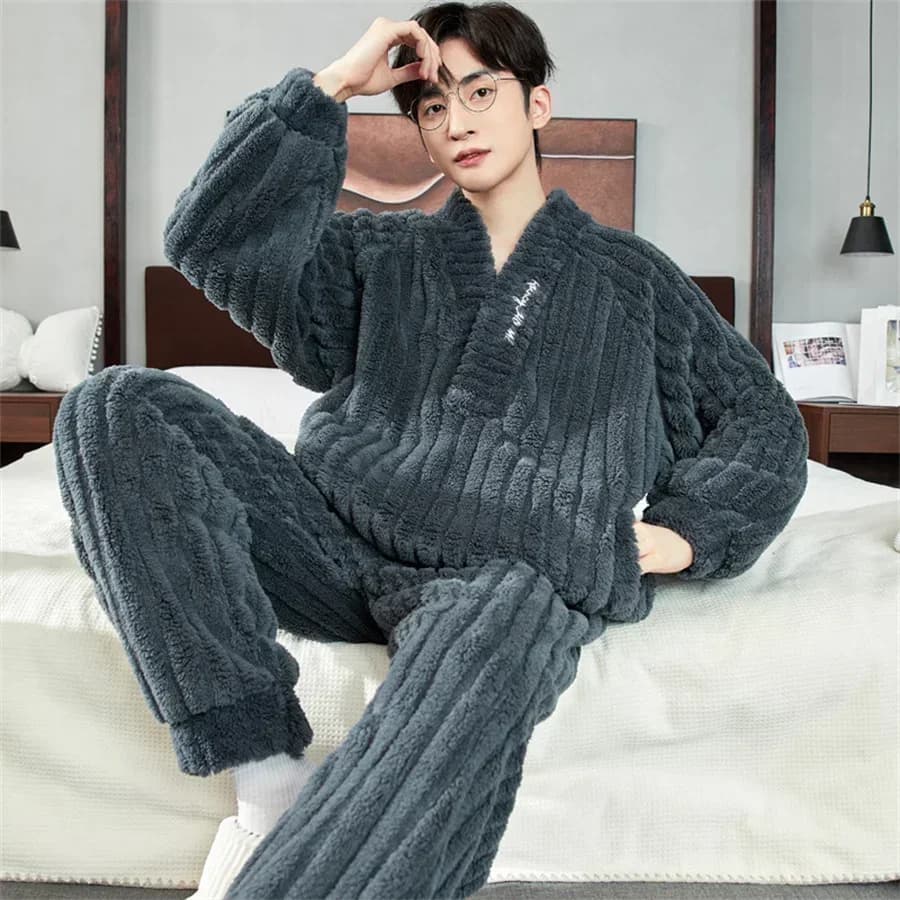 2024 Nuovo Inverno Caldo Corallo del Panno Morbido Pigiama Da Uomo Set Soffici Magliette E Camicette + Pantaloni Lunghi Degli Indumenti Da Notte per Dormire 2 Pezzi Homewear Pigiama
