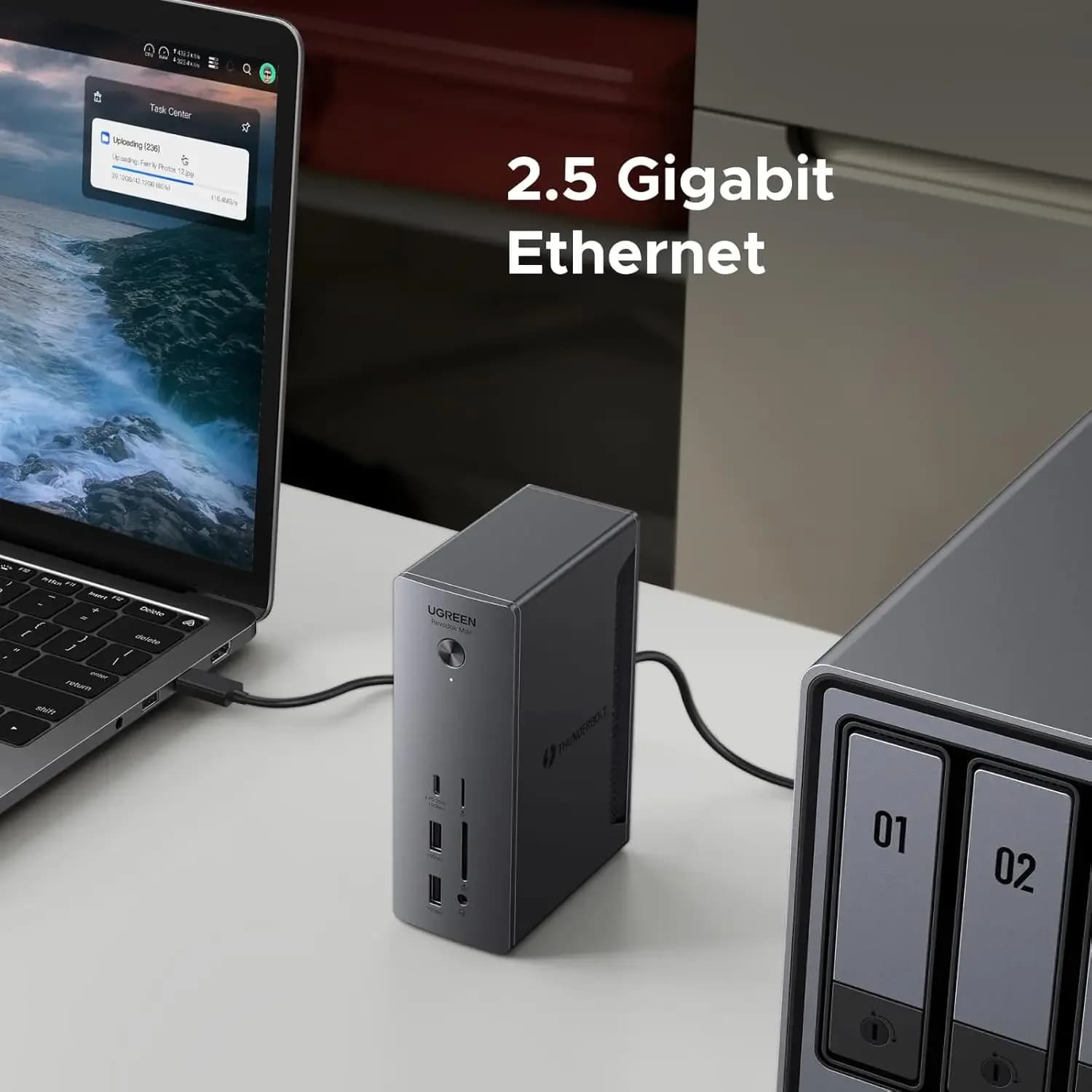 HT UGREEN Docking Station 4 in 1 Revodok Max 213 40Gbps con Doppio Display 4K 60Hz e Singolo Display 8K, Ricarica Rapida per Laptop