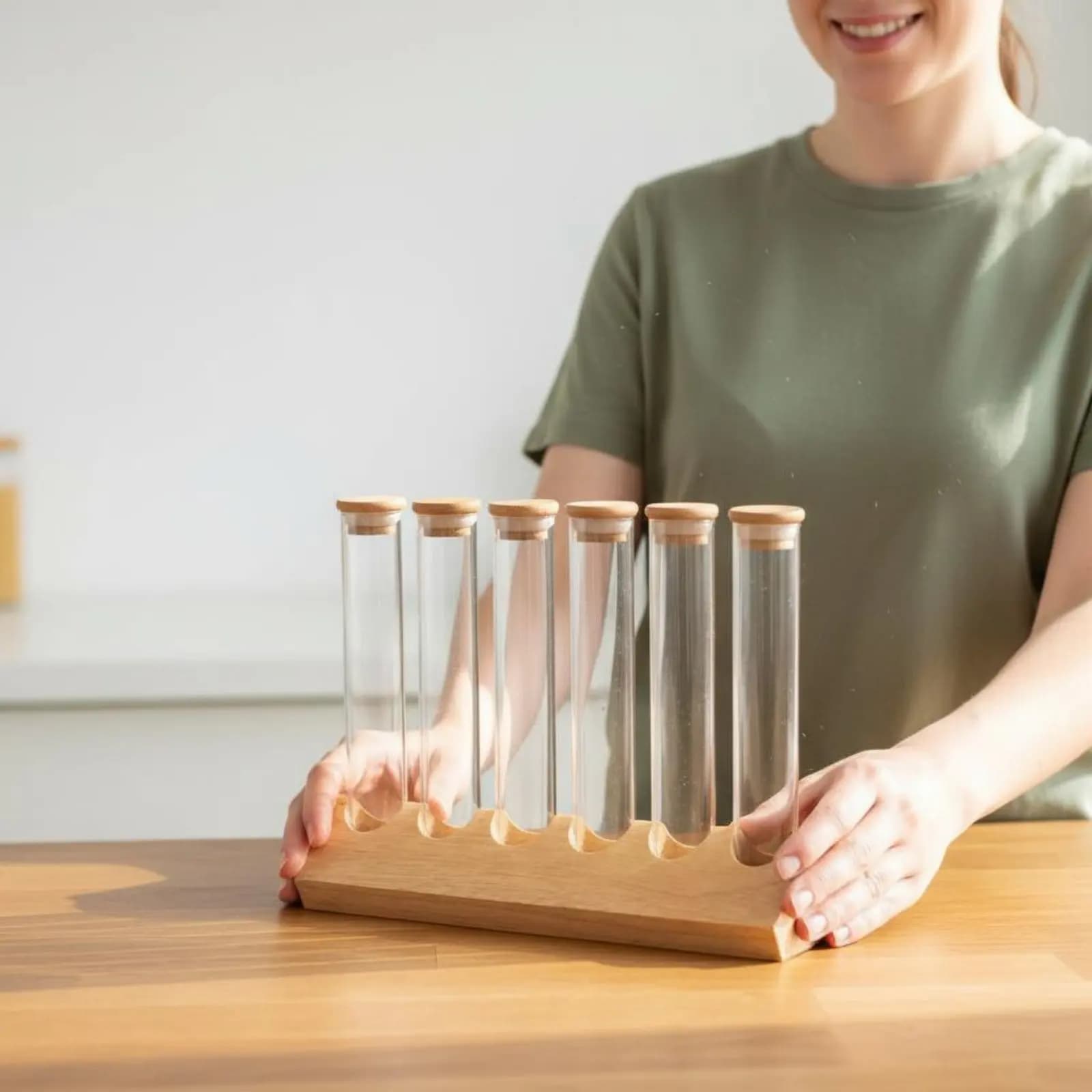 Set di Contenitori in Vetro con Supporto in Legno, Espositore Salvaspazio per Chicchi di Caffè, Mantenimento della Freschezza