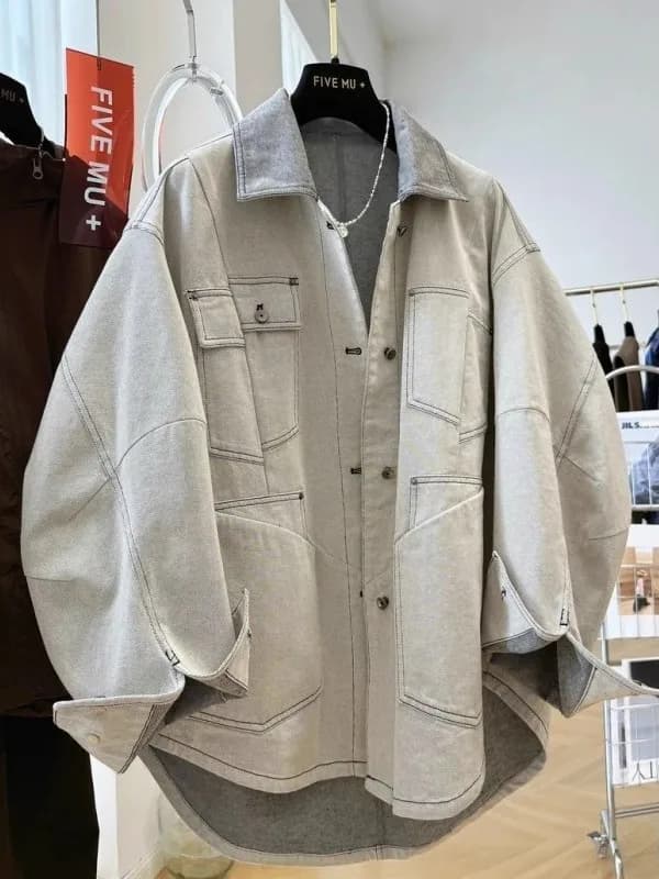 Giacca in denim casual ampia e comoda, design con cuciture, stile workwear, per primavera autunno, taglie forti, giovanile ed elegante