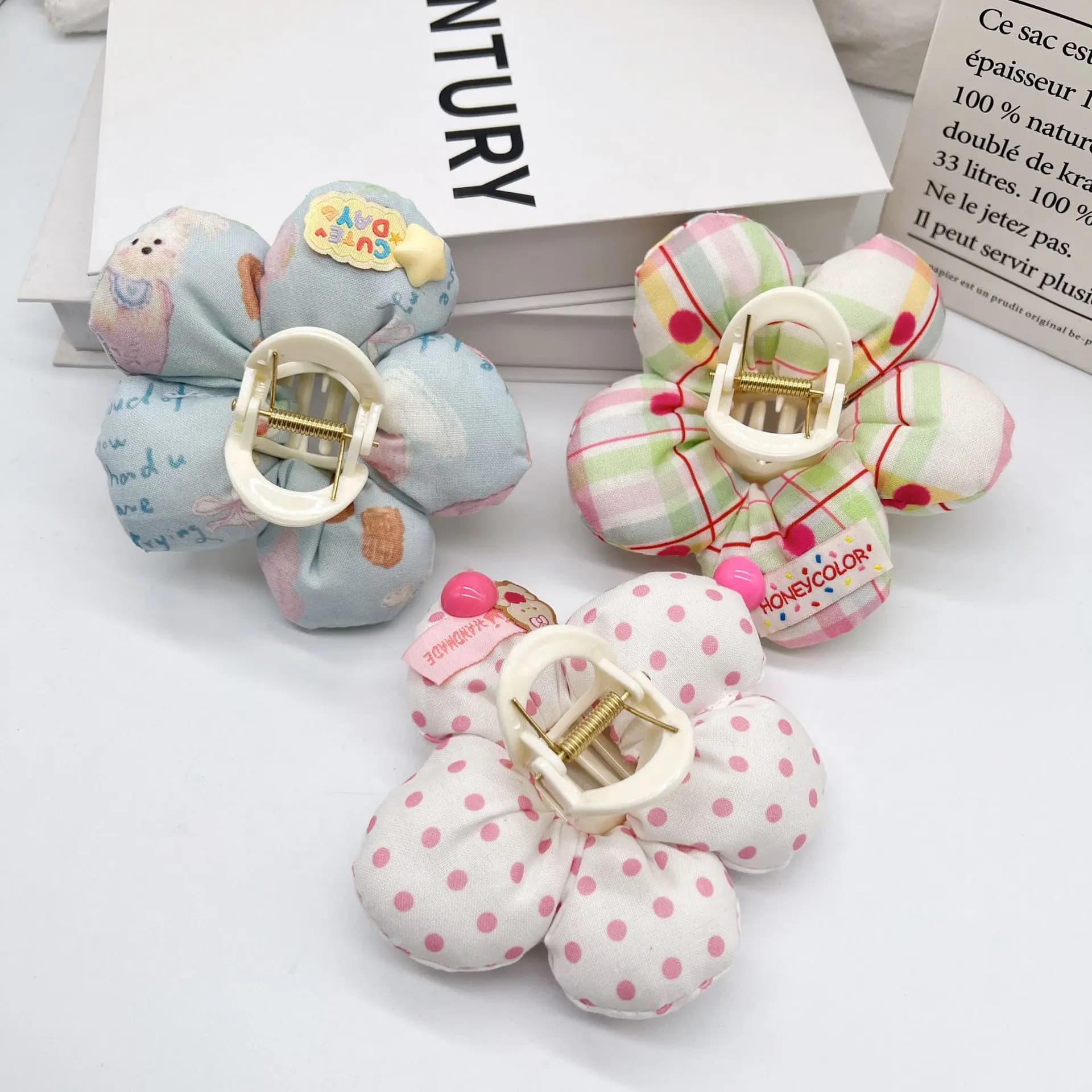1pc Tessuto Cuckoo Salsa Rosa Polka Dot Tessuto Tridimensionale Fiore Artiglio Clip Minoranza Occipital Squalo Clip di Capelli Clip