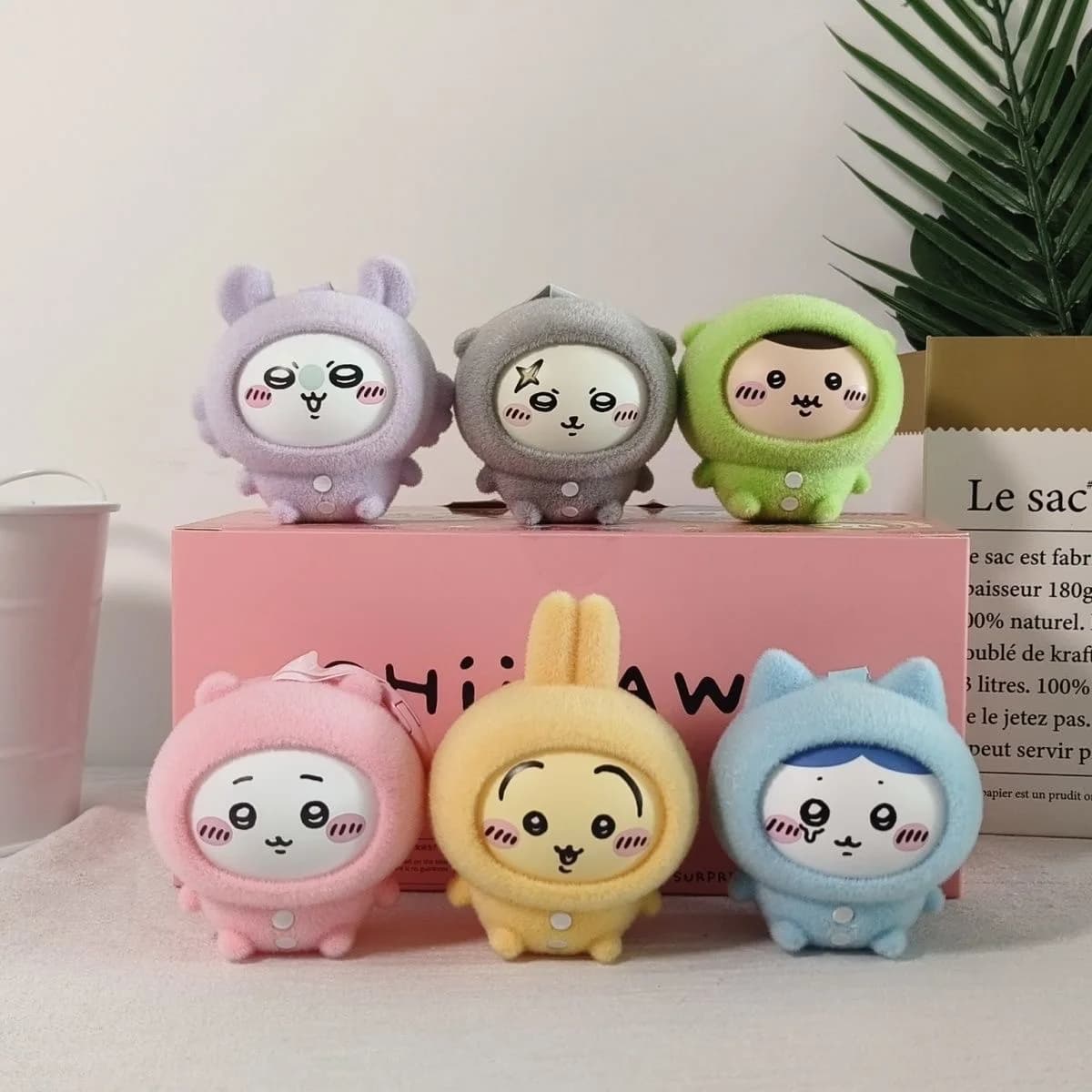 Chiikawa Pajamas Series: Blind Box con Personaggi Che Cambiano Espressione, Action Figure, Mystery Box, Usagi Hachiware, Ciondolo Carino, Giocattoli Regalo Kawaii