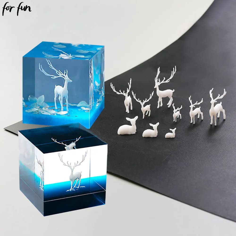 Decorazione 3D a forma di alce per divertimento, miniature forestali, decorazione per micro paesaggi, riempitivo in resina epossidica fai da te, cervo fatato in plastica per sfera di cristallo